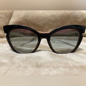 Authentic Fendi Cateye sunglasses